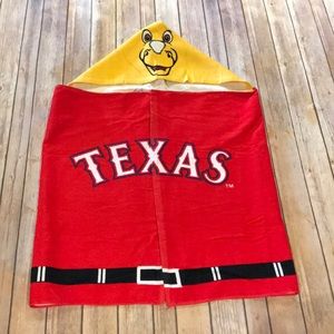 Rangers Captain Kids hooded towel